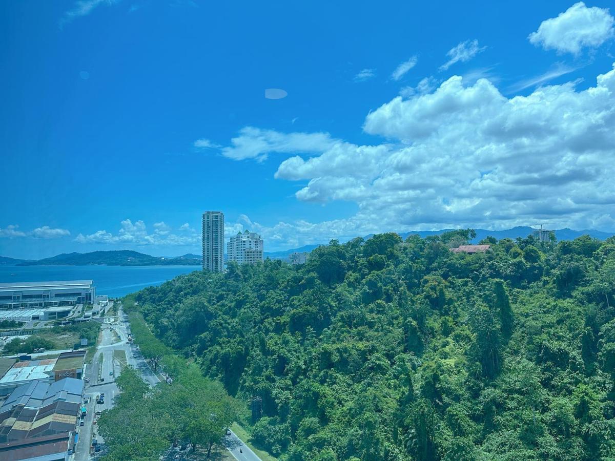 Jesselton Point Seaview Homestay Kota Kinabalu Exterior photo